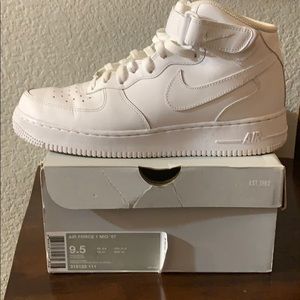 Nike Air Force 1 Mids